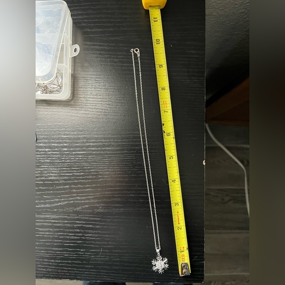 Silver tone snowflake necklace with clear stones - Picture 3 of 4